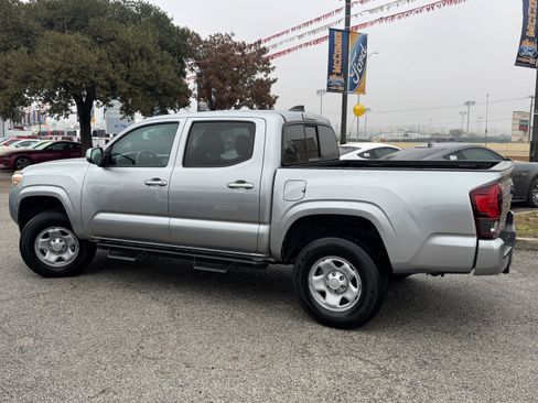 Used 2023 Toyota Tacoma SR image 7