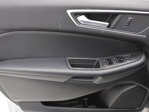 Used 2024 Ford Edge SEL image 15