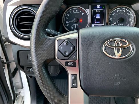 Used 2023 Toyota Tacoma SR5 RWD image 23