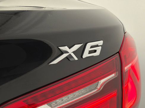 Used 2019 BMW X6 xDrive35i image 10