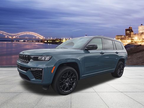 New 2026 Jeep Grand Cherokee L Summit AWD/4WD image 1
