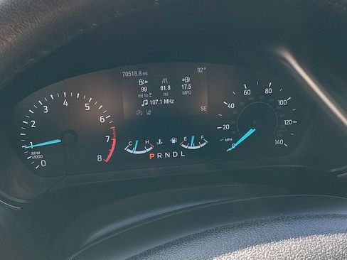 Used 2021 Ford Escape SE w/ SE Sport Appearance Package image 11