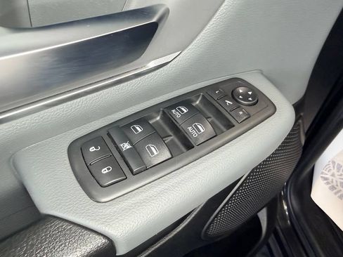 Used 2019 RAM 1500 Big Horn AWD/4WD image 20