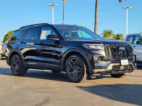 Used 2025 Ford Explorer ST w/ Sun And Sound Package image 30