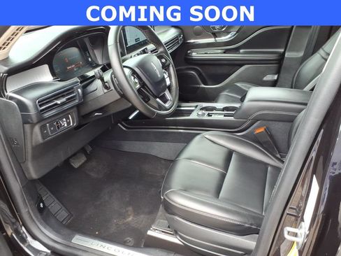 Used 2023 Lincoln Corsair AWD image 10