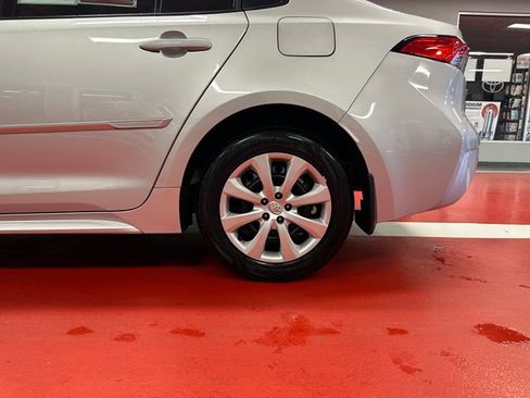 Used 2024 Toyota Corolla LE FWD image 29