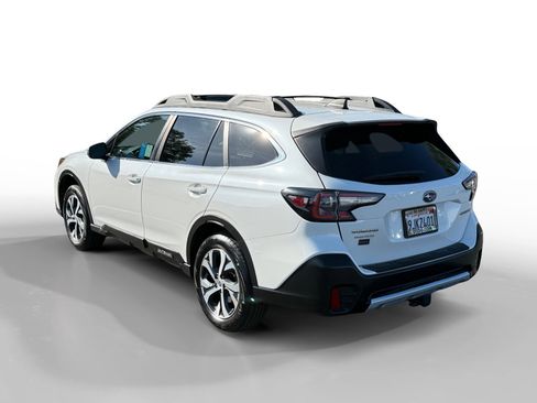 Used 2021 Subaru Outback Limited image 3