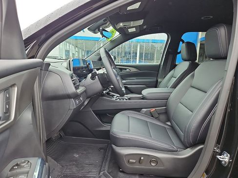 New 2026 Chevrolet Traverse LT w/ Enhanced Driving Package image 11