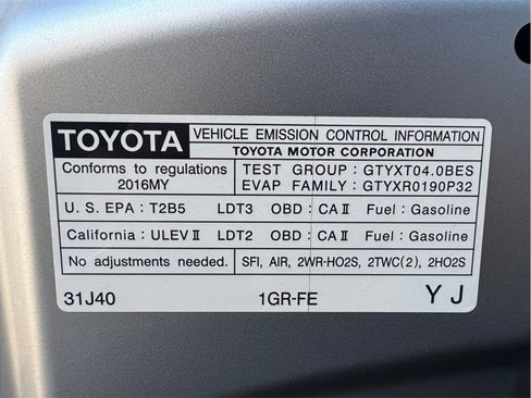 Used 2016 Toyota 4Runner Limited image 28