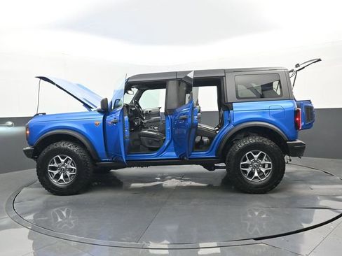 Used 2021 Ford Bronco Badlands image 34
