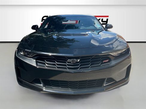 Used 2023 Chevrolet Camaro LT w/ RS Package image 2