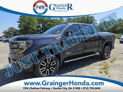 Used 2023 GMC Sierra 1500 AT4 w/ AT4 Premium Package AWD/4WD image 1