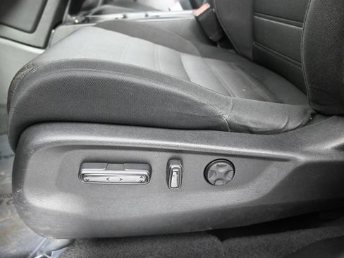 Used 2020 Honda CR-V EX image 21