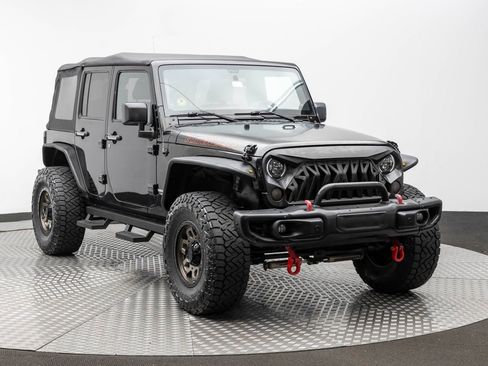 Used 2012 Jeep Wrangler Unlimited Rubicon w/ Dual Top Group AWD/4WD image 4