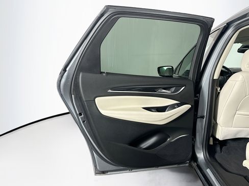 Used 2023 Buick Enclave Essence image 26