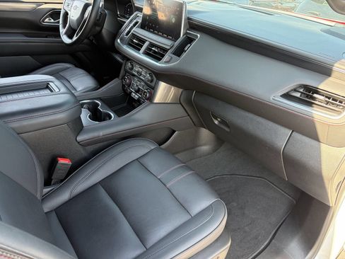 Used 2024 Chevrolet Tahoe RST w/ RST Performance Edition AWD/4WD image 13