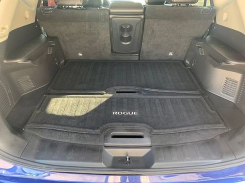 Used 2018 Nissan Rogue SL AWD/4WD image 15