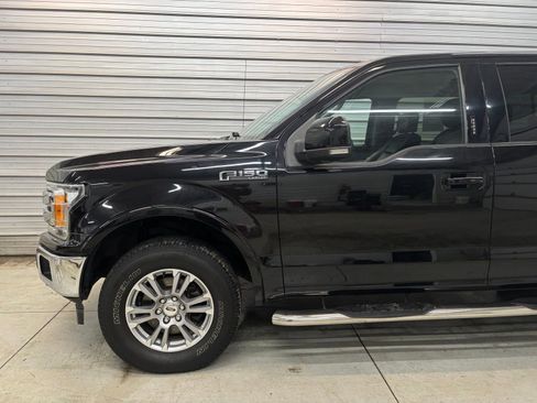 Used 2019 Ford F150 Lariat image 3
