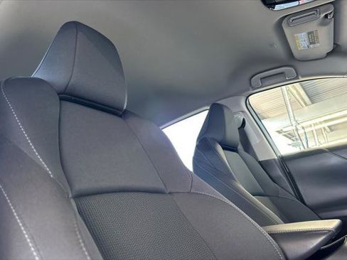 Certified 2024 Toyota Venza LE AWD/4WD image 16