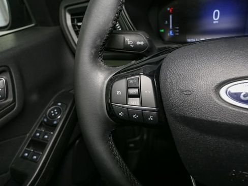 Used 2023 Ford Escape Active AWD/4WD image 30