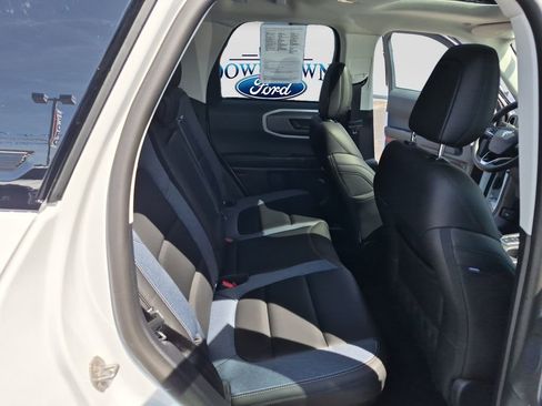 Used 2025 Ford Bronco Sport Outer Banks w/ Outer Banks Tech Package+ AWD/4WD image 26