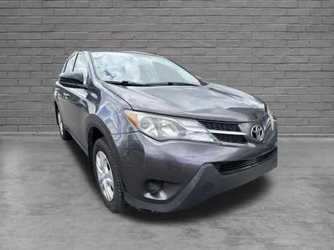 Used 2013 Toyota RAV4 LE AWD/4WD image 8