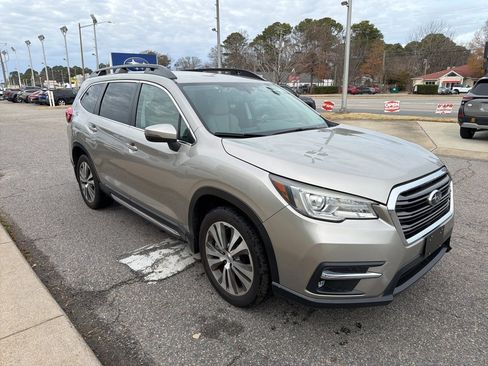 Used 2019 Subaru Ascent Limited w/ Popular Package #2A image 5