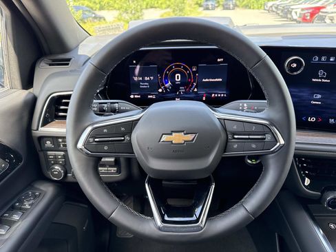 New 2026 Chevrolet Suburban High Country w/ Sun And Tow Package AWD/4WD image 15