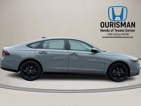 New 2025 Honda Accord SE image 2