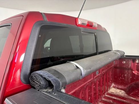 Used 2021 Chevrolet Colorado Z71 AWD/4WD image 24