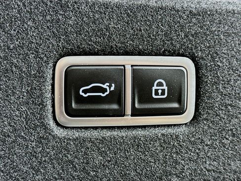 Used 2023 Hyundai Ioniq 6 SEL AWD/4WD image 30