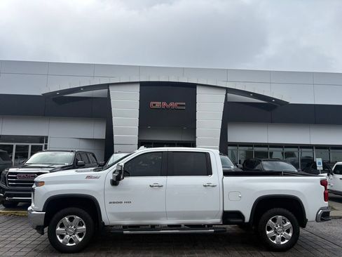 Used 2020 Chevrolet Silverado 2500 LTZ w/ LTZ Premium Package image 1