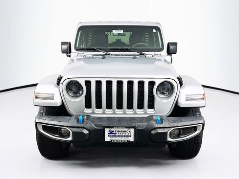 Used 2023 Jeep Wrangler Unlimited Sahara w/ Cold Weather Group AWD/4WD image 2