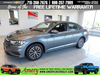 Used 2019 Volkswagen Jetta SE w/ Cold Weather Package