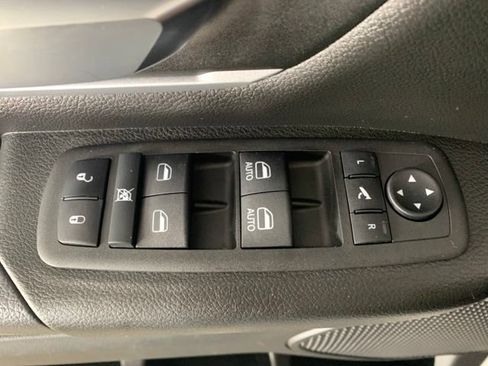 Used 2023 RAM 1500 Big Horn AWD/4WD image 29