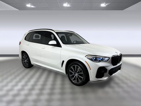 Used 2022 BMW X5 sDrive40i w/ M Sport Package RWD image 7