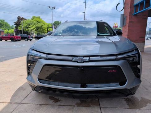 Used 2025 Chevrolet Blazer EV RS AWD/4WD image 10