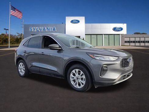 Used 2024 Ford Escape Active FWD image 1