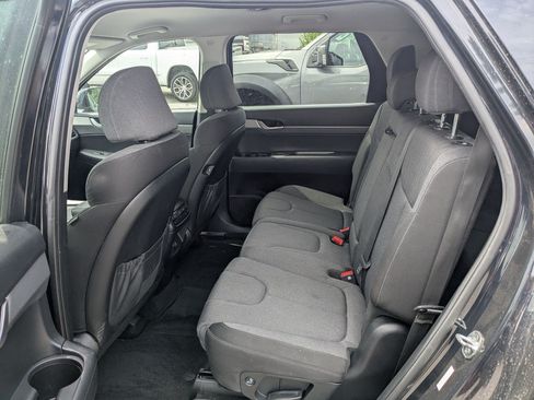 Used 2022 Hyundai Palisade SE AWD/4WD image 30