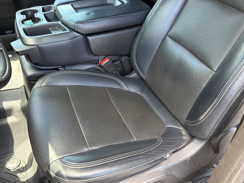 Used 2021 Chevrolet Silverado 1500 LT AWD/4WD image 30
