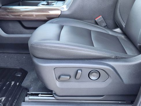 New 2026 Chevrolet Silverado 2500 LT w/ Z71 Chrome Sport Edition image 21