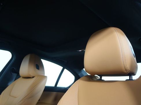 New 2026 BMW 330i Sedan image 12