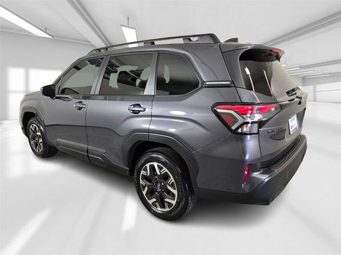 New 2026 Subaru Forester Premium image 3