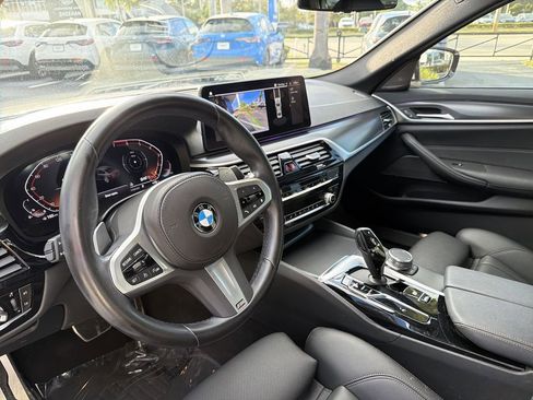 Used 2023 BMW 530i w/ M Sport Package image 30