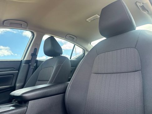Certified 2025 Nissan Altima 2.5 SV FWD image 36