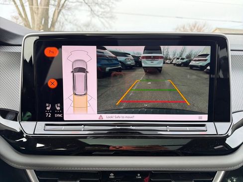 New 2026 Volkswagen Atlas Peak Edition AWD/4WD image 20