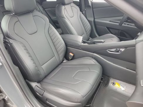 New 2026 Hyundai Elantra SEL Sport FWD image 23