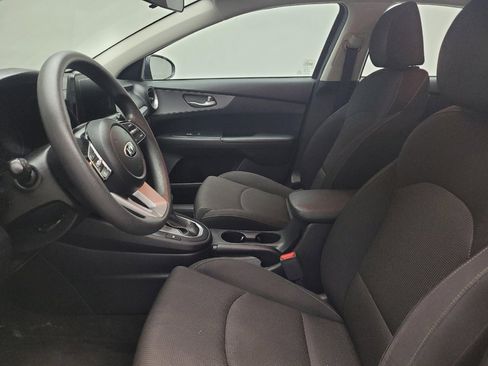 Used 2020 Kia Forte LXS FWD image 17