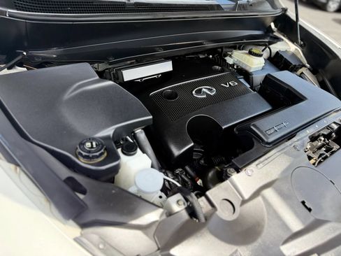 Used 2014 INFINITI QX60 Luxe w/ Deluxe Touring Package AWD/4WD image 12