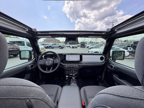 New 2026 Jeep Wrangler Unlimited Sport AWD/4WD image 25